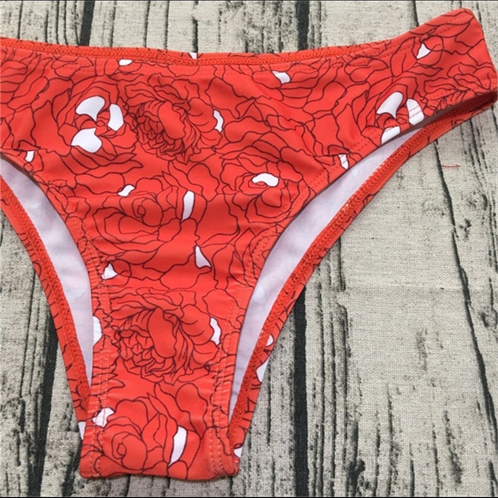 Red Floral Bikini Set - Picture 5 of 5